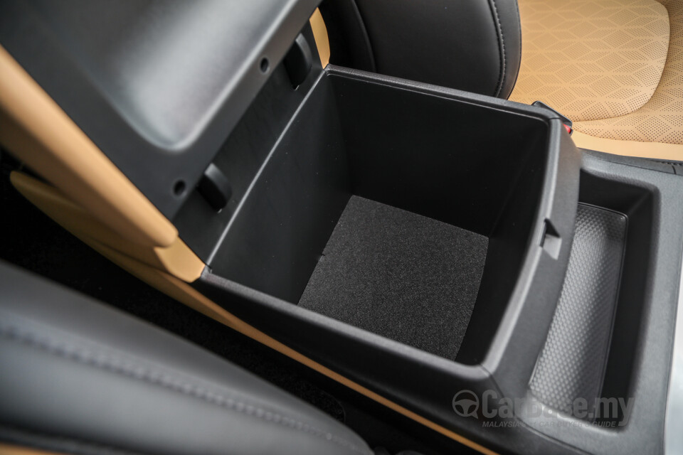 Kia Carnival KA4 (2022) Interior