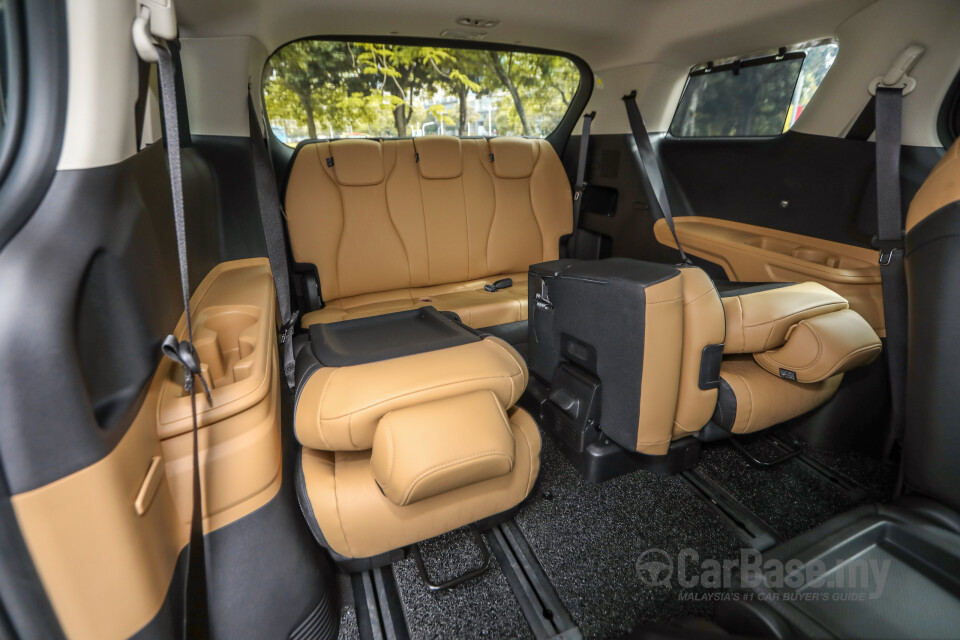 Kia Carnival KA4 (2022) Interior