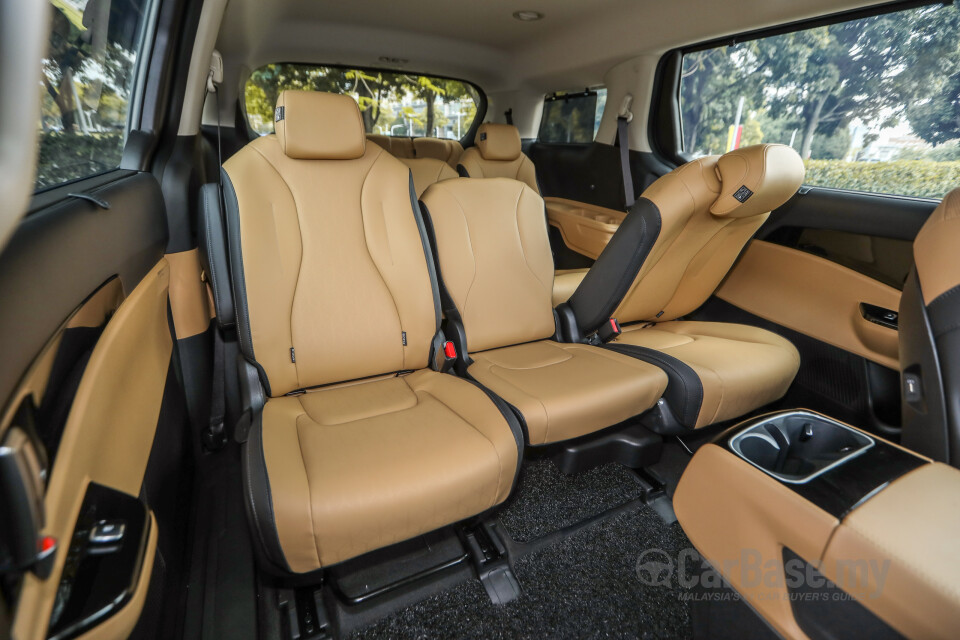Kia Carnival KA4 (2022) Interior