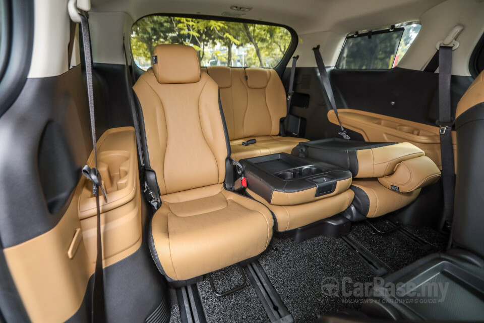 Kia Carnival KA4 (2022) Interior