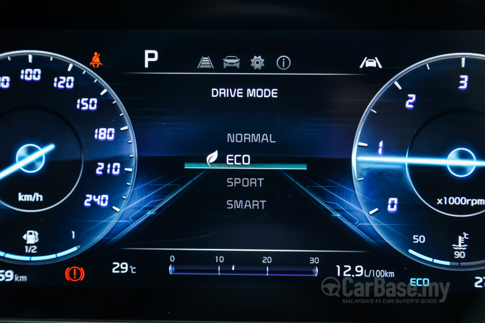 Kia Carnival KA4 (2022) Interior