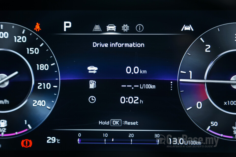 Kia Carnival KA4 (2022) Interior