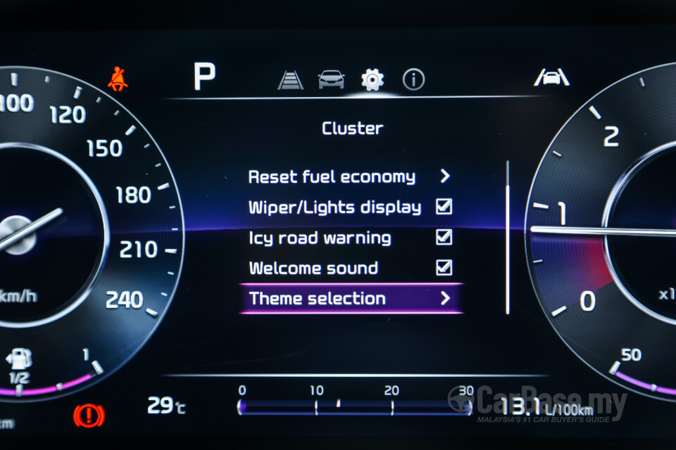Kia Carnival KA4 (2022) Interior