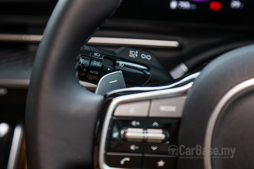 Kia Carnival KA4 (2022) Interior
