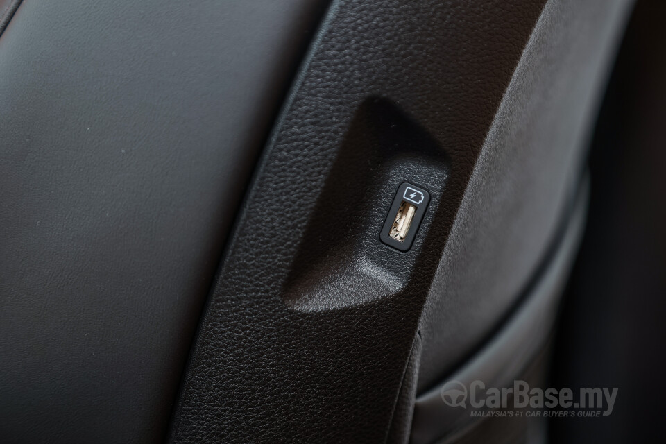 Kia Carnival KA4 (2022) Interior