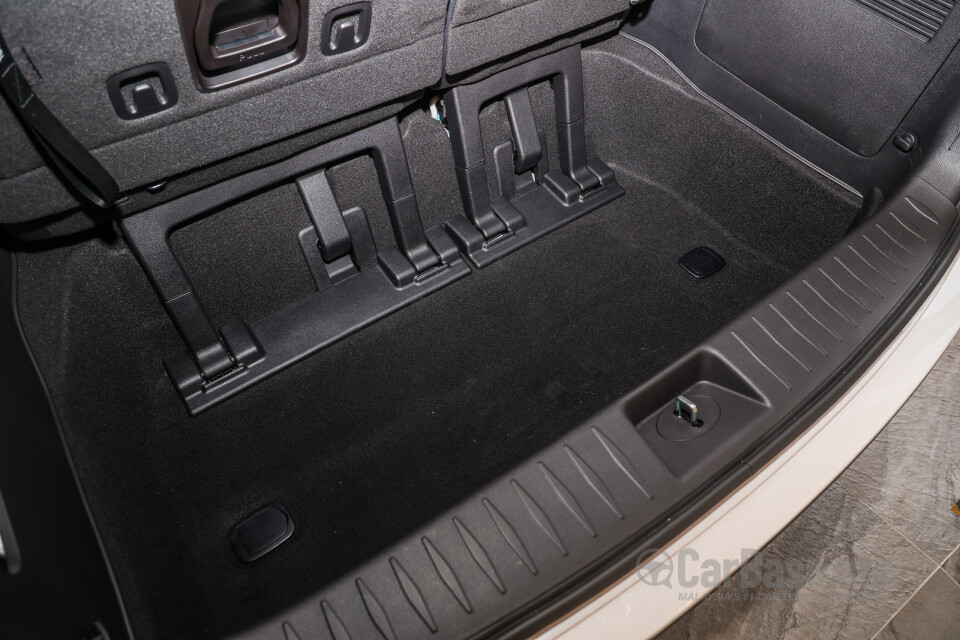 Kia Carnival KA4 (2022) Interior