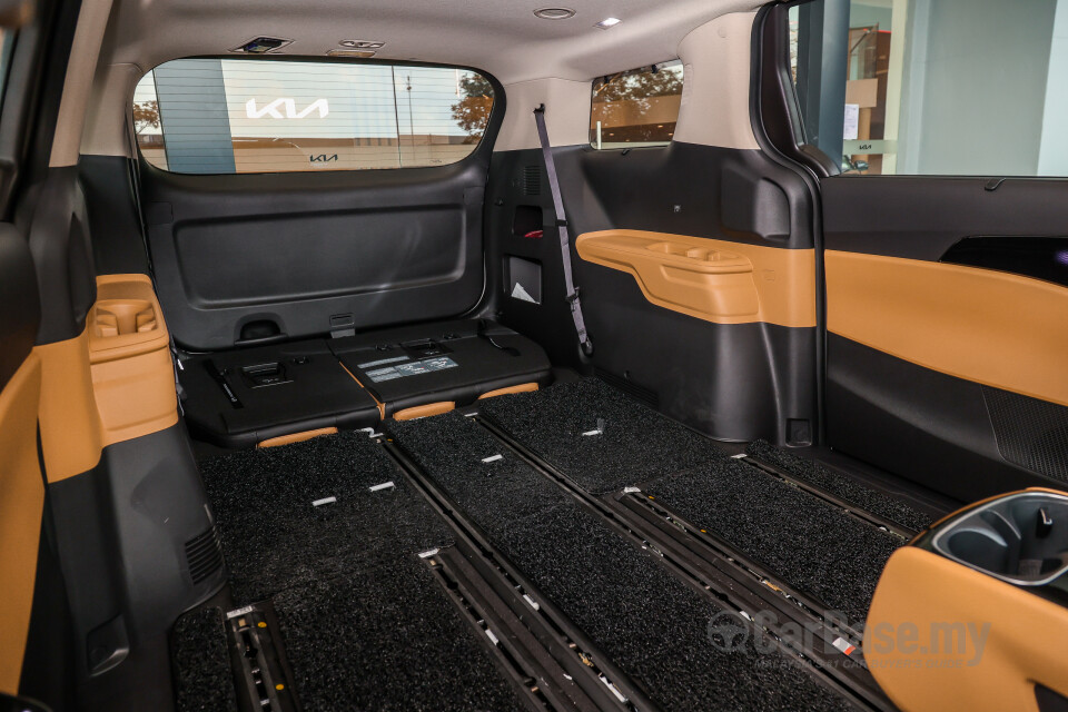 Kia Carnival KA4 (2022) Interior