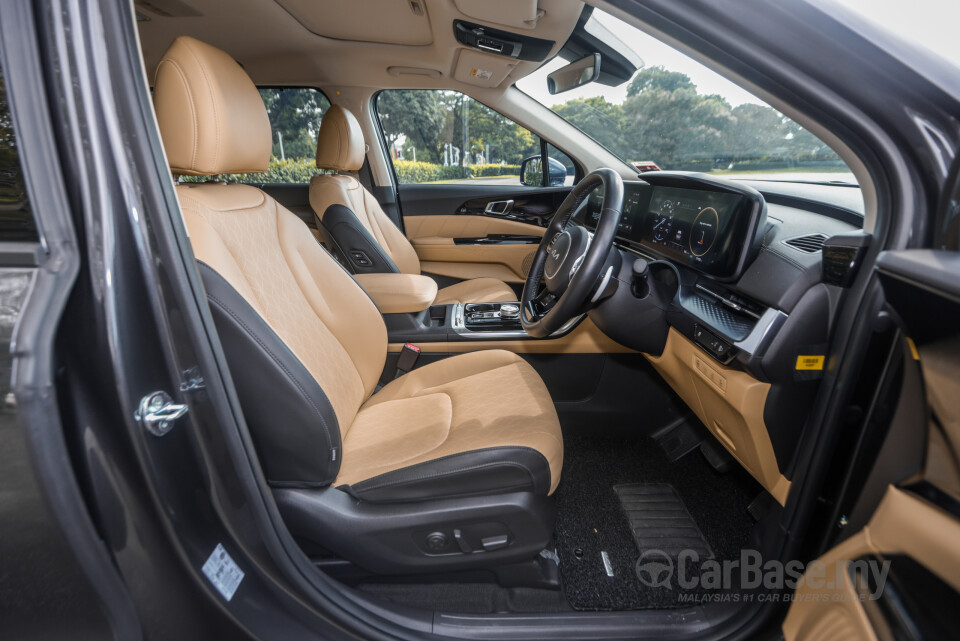 Kia Carnival KA4 (2022) Interior