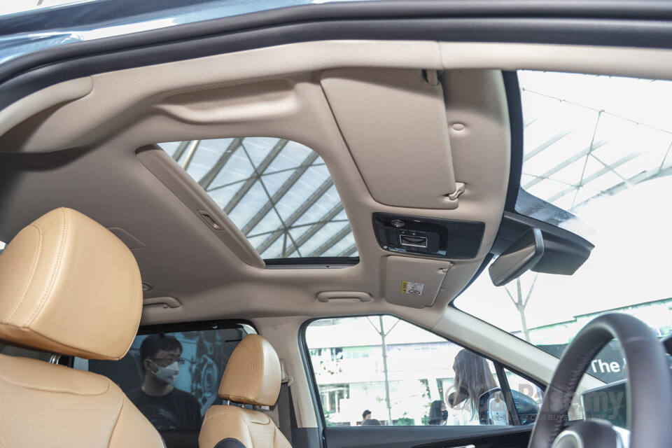 Kia Carnival KA4 (2022) Interior