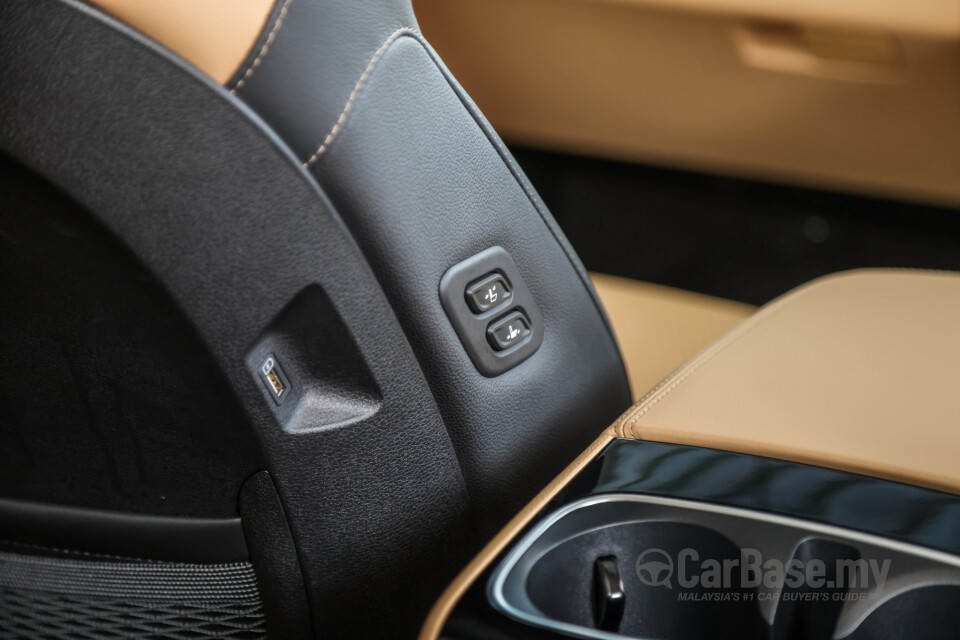 Kia Carnival KA4 (2022) Interior
