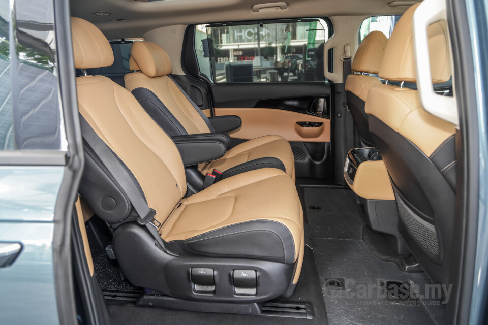 Kia Carnival KA4 (2022) Interior