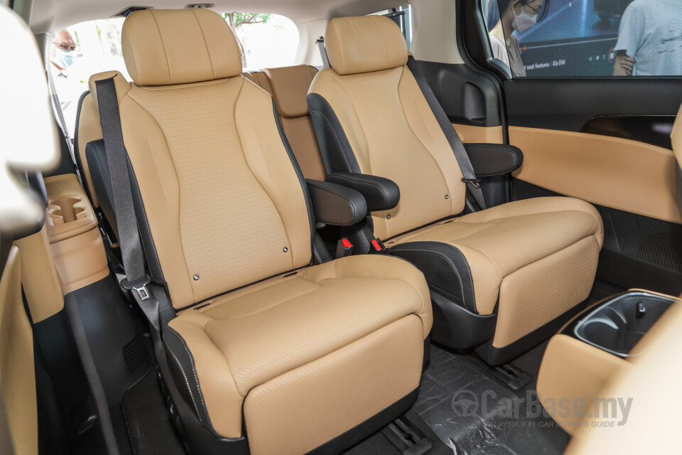 Kia Carnival KA4 (2022) Interior