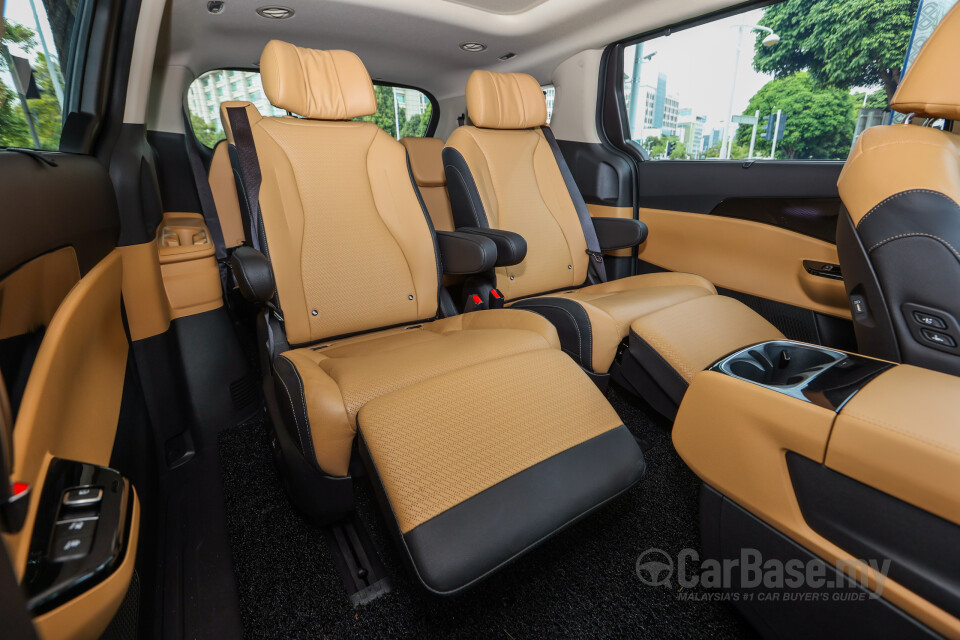 Kia Carnival KA4 (2022) Interior