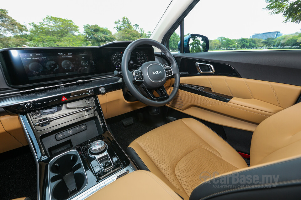 Kia Carnival KA4 (2022) Interior