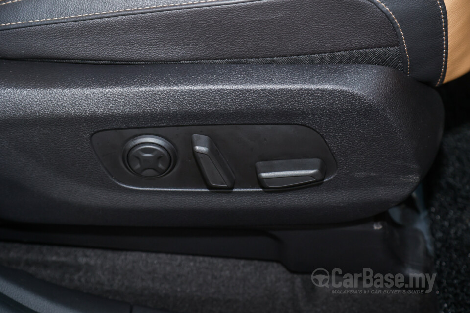 Kia Carnival KA4 (2022) Interior