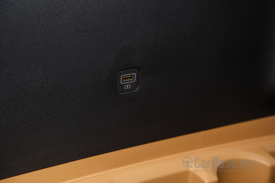 Kia Carnival KA4 (2022) Interior