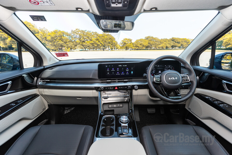 Kia Carnival KA4 (2022) Interior