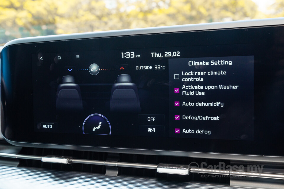 Kia Carnival KA4 (2022) Interior