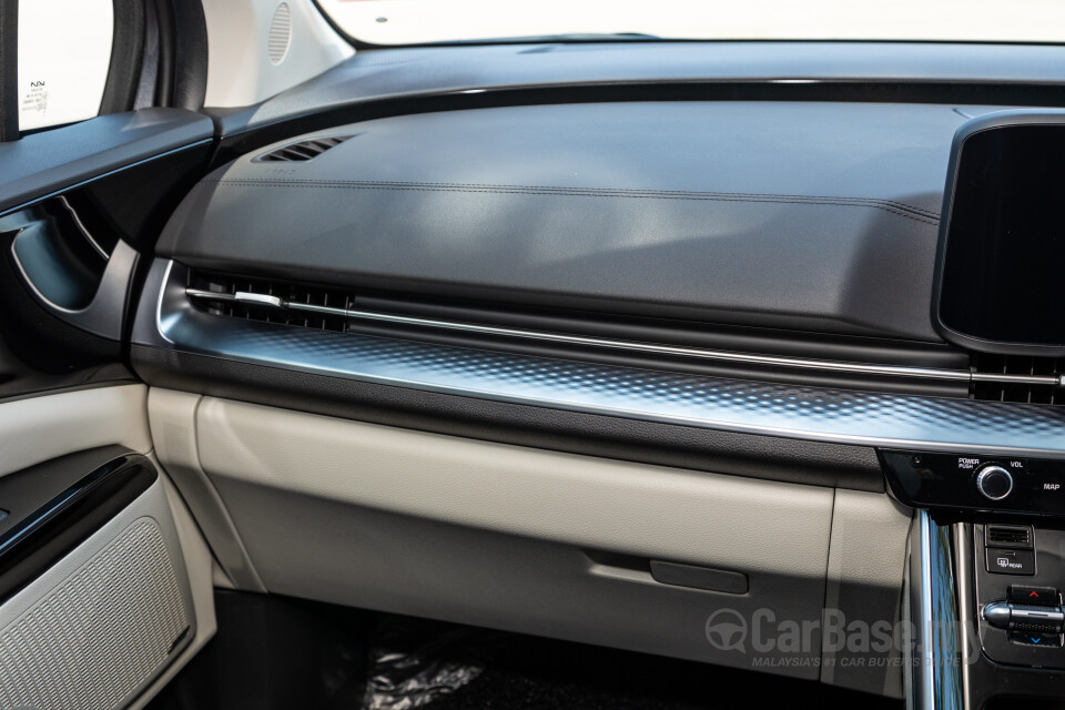 Kia Carnival KA4 (2022) Interior