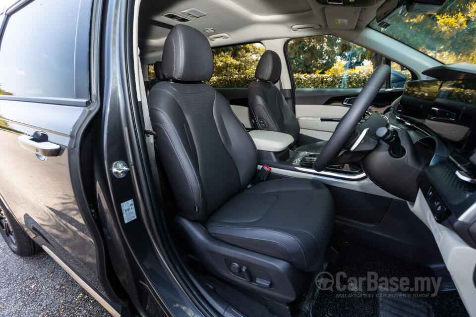 Kia Carnival KA4 (2022) Interior