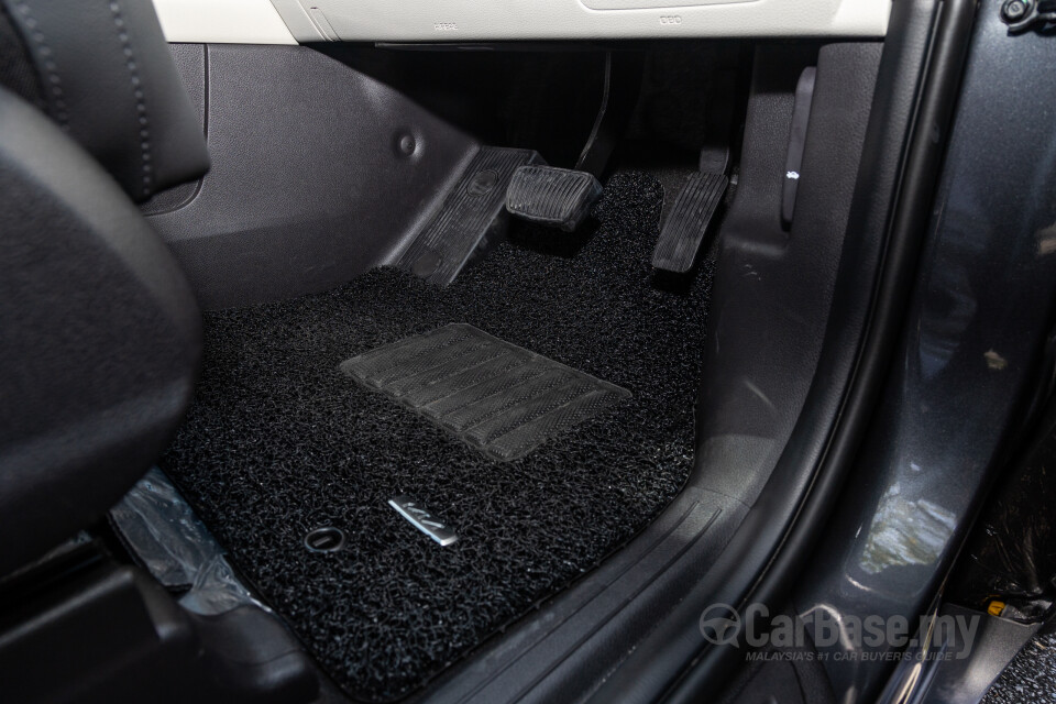 Kia Carnival KA4 (2022) Interior