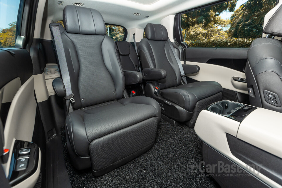 Kia Carnival KA4 (2022) Interior