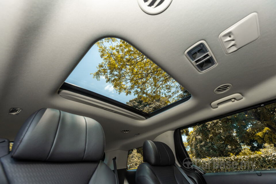 Kia Carnival KA4 (2022) Interior