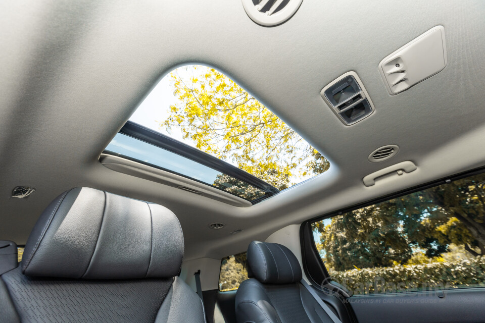 Kia Carnival KA4 (2022) Interior