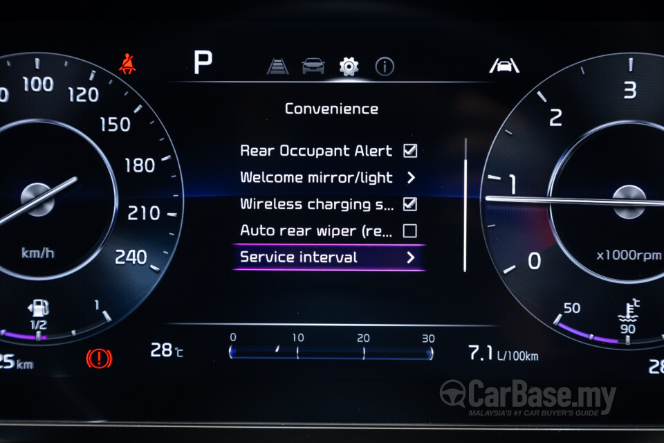 Kia Carnival KA4 (2022) Interior