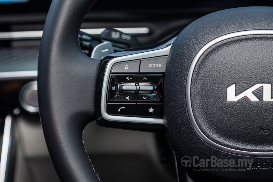 Kia Carnival KA4 (2022) Interior