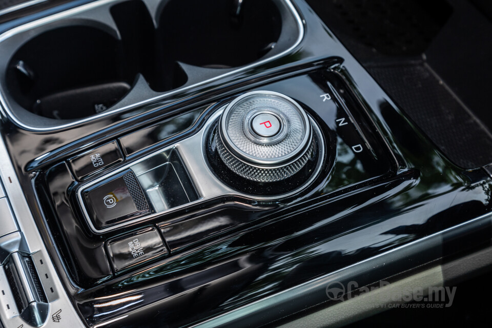 Kia Carnival KA4 (2022) Interior