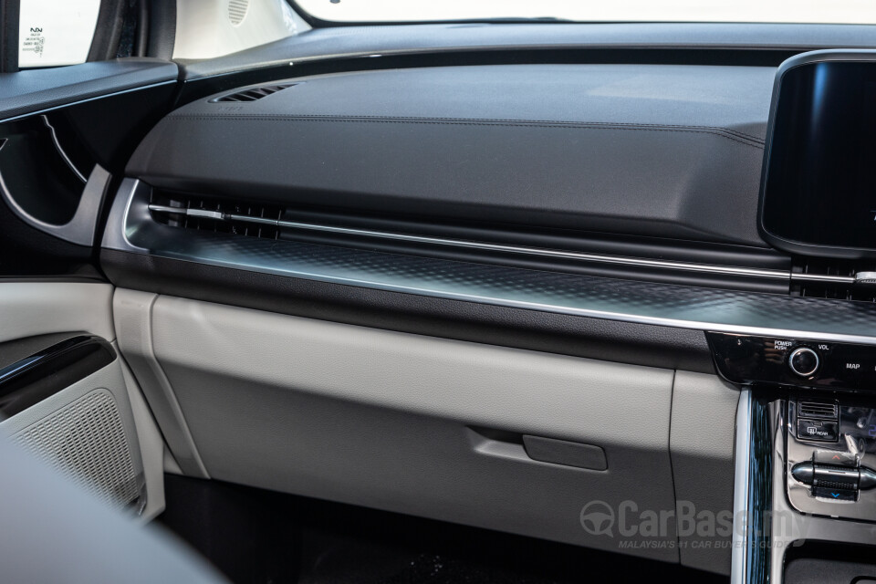 Kia Carnival KA4 (2022) Interior