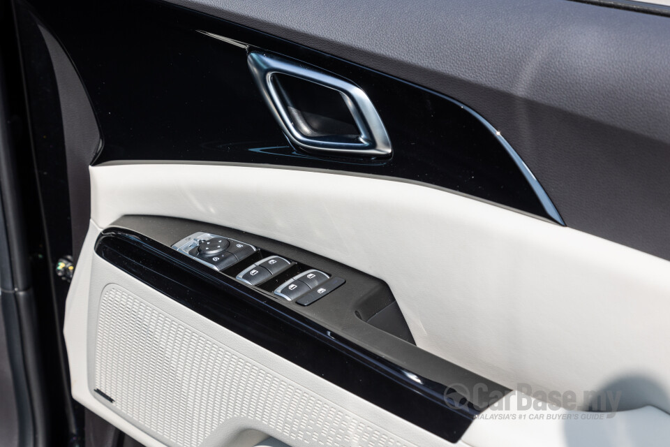 Kia Carnival KA4 (2022) Interior