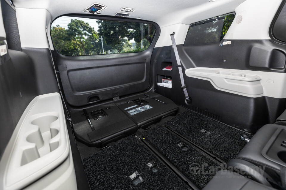 Kia Carnival KA4 (2022) Interior