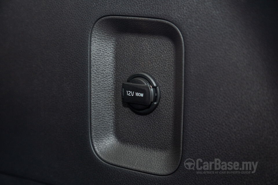 Kia Carnival KA4 (2022) Interior