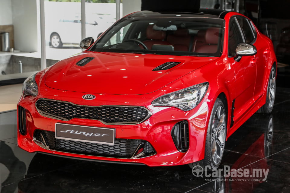 Kia Stinger CK (2018) Exterior