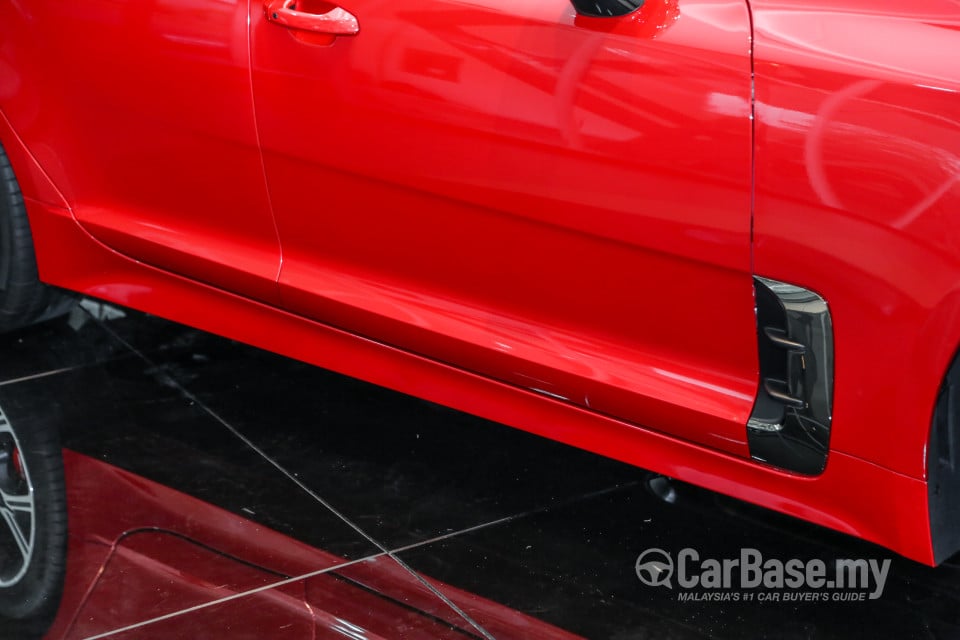 Kia Stinger CK (2018) Exterior