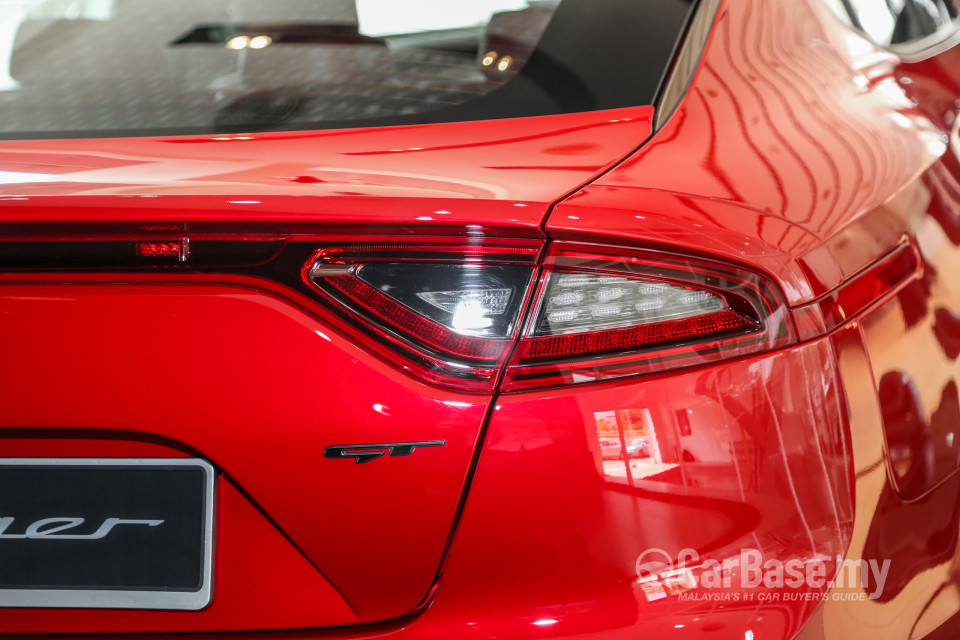 Kia Stinger CK (2018) Exterior