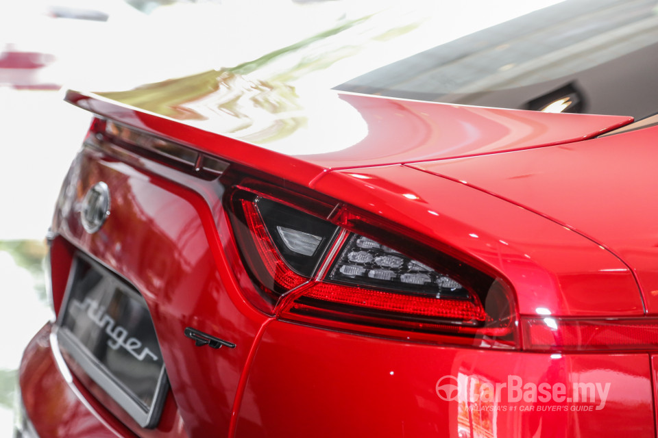 Kia Stinger CK (2018) Exterior