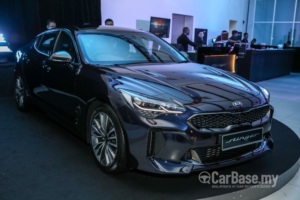 Kia Stinger CK (2018) Exterior