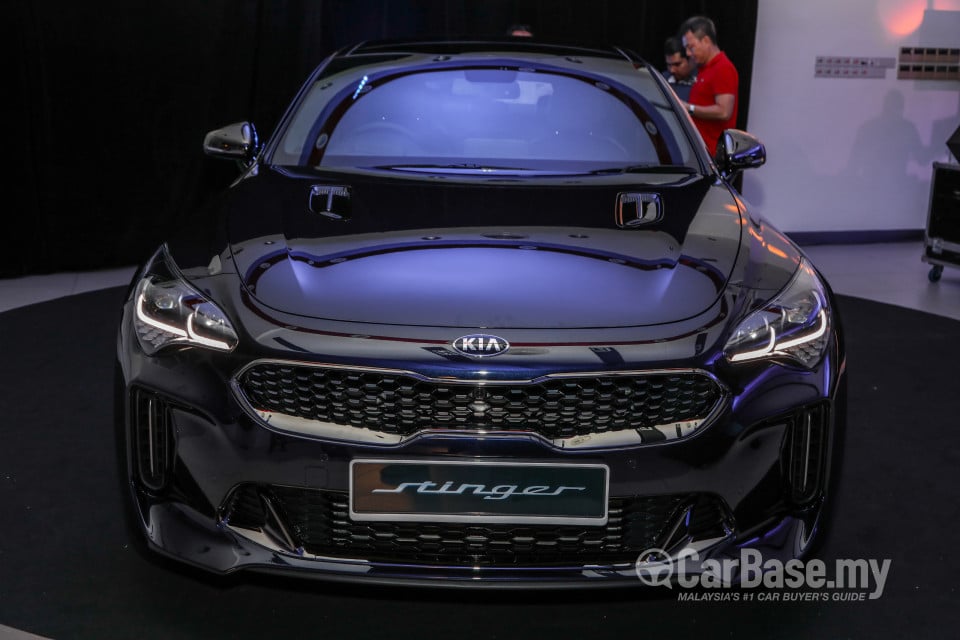Kia Stinger CK (2018) Exterior