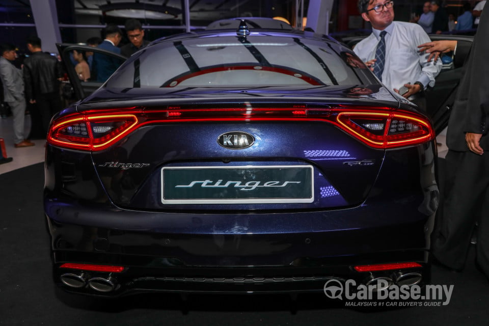Kia Stinger CK (2018) Exterior