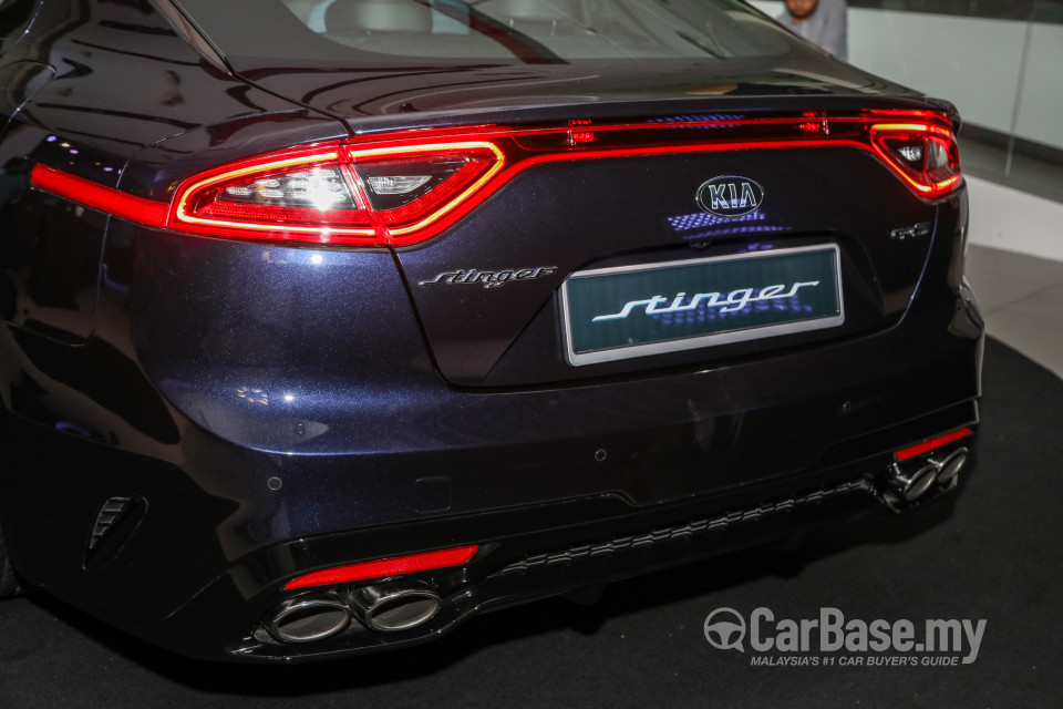 Kia Stinger CK (2018) Exterior