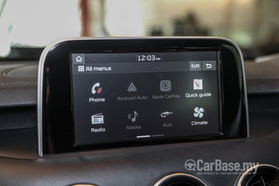 Kia Stinger CK (2018) Interior