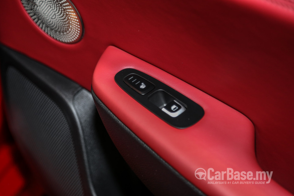 Kia Stinger CK (2018) Interior