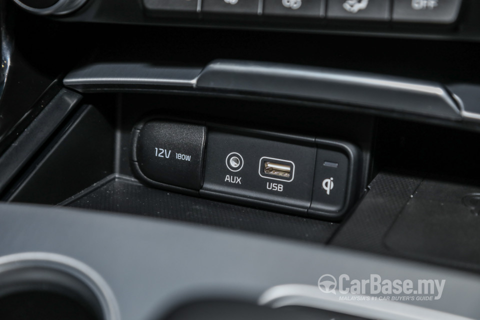 Kia Stinger CK (2018) Interior