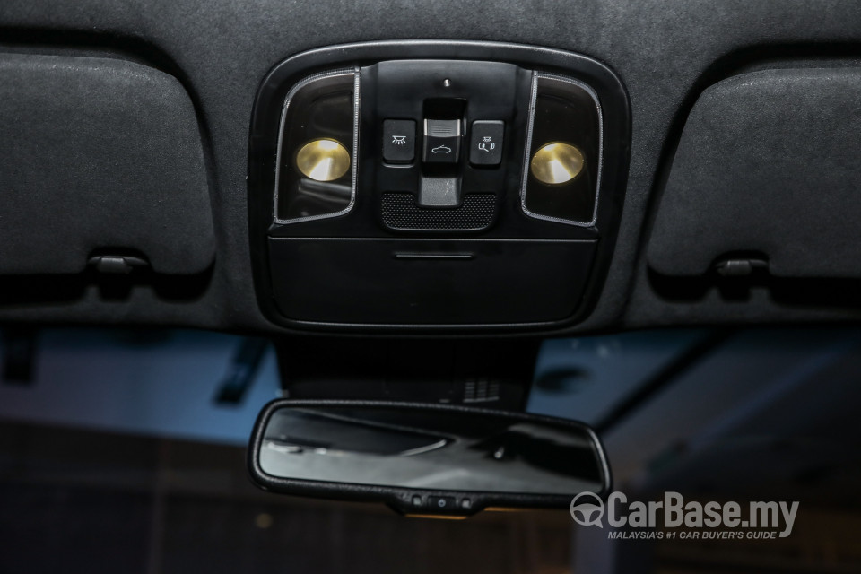 Kia Stinger CK (2018) Interior