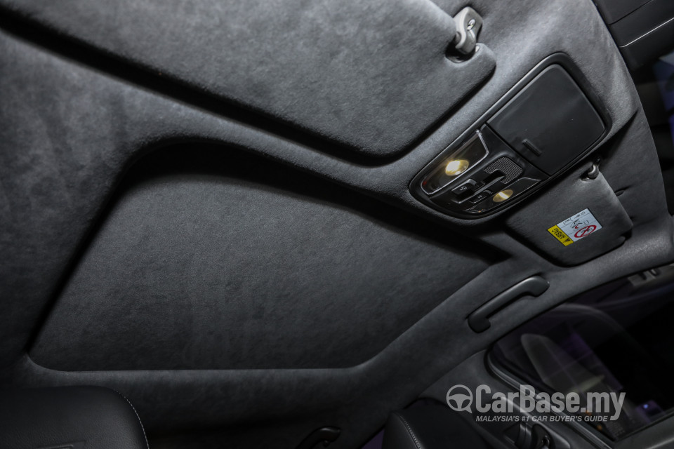Kia Stinger CK (2018) Interior