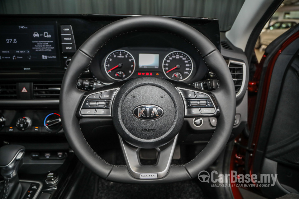 Kia Seltos SP2 (2021) Interior