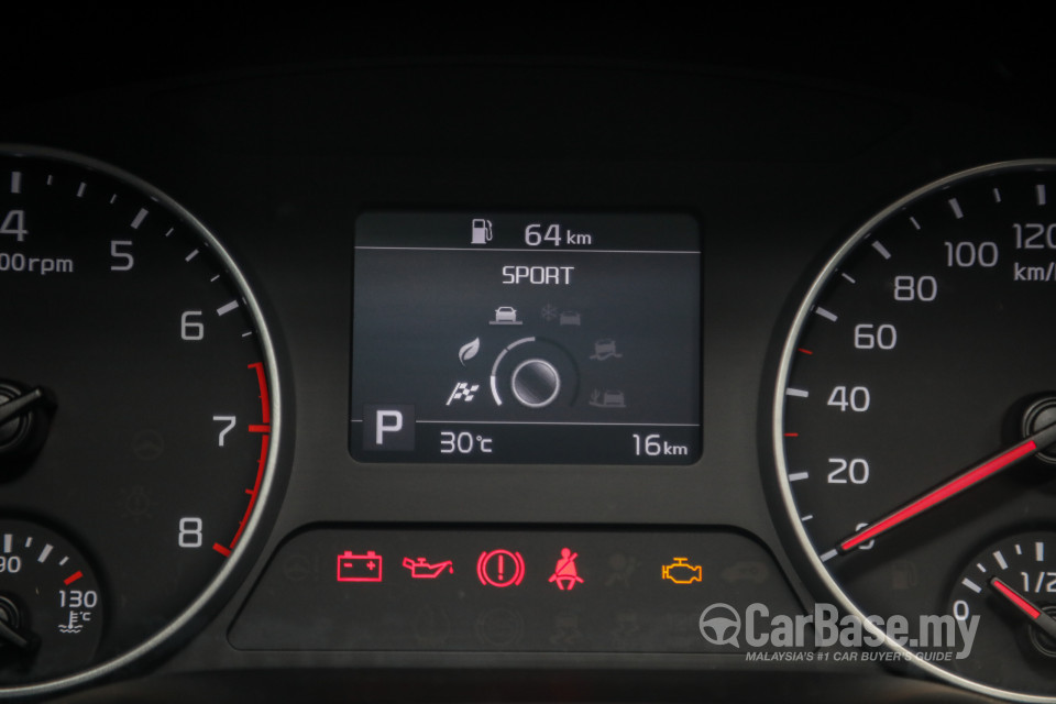 Kia Seltos SP2 (2021) Interior